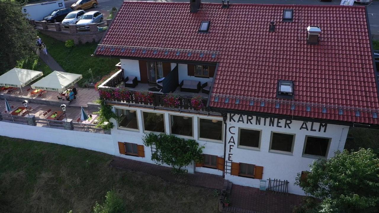 ホテル Berggasthof Karntner Alm ミッテンヴァルト エクステリア 写真