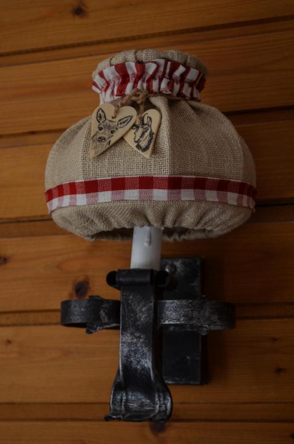 ホテル Berggasthof Karntner Alm ミッテンヴァルト エクステリア 写真